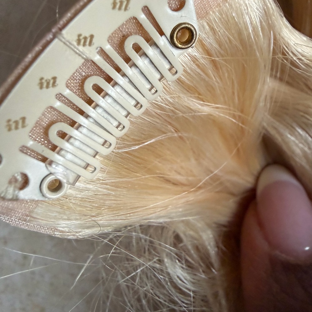 Irresistible Me Invisible Clip-In Hair Extensions - Aqua Packaging - Picture 7 of 7